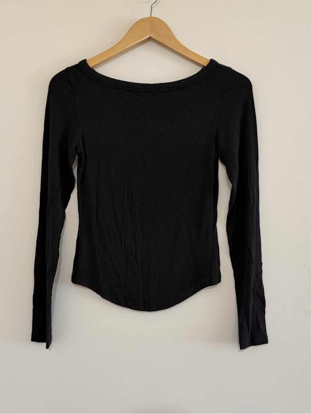 Lululemon hold tight boat neck tshirt - black